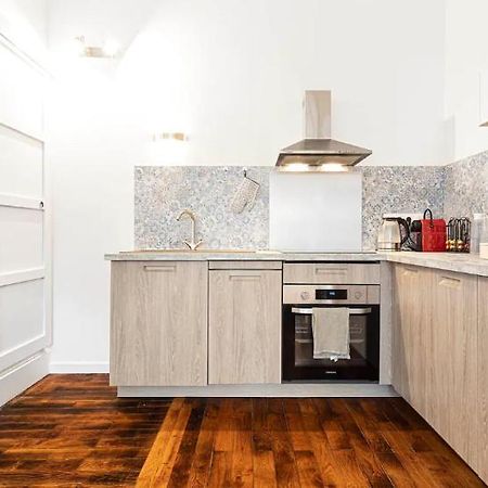 Appartement 2 Pieces Jean Mace Et Stationnement Lyon Dış mekan fotoğraf